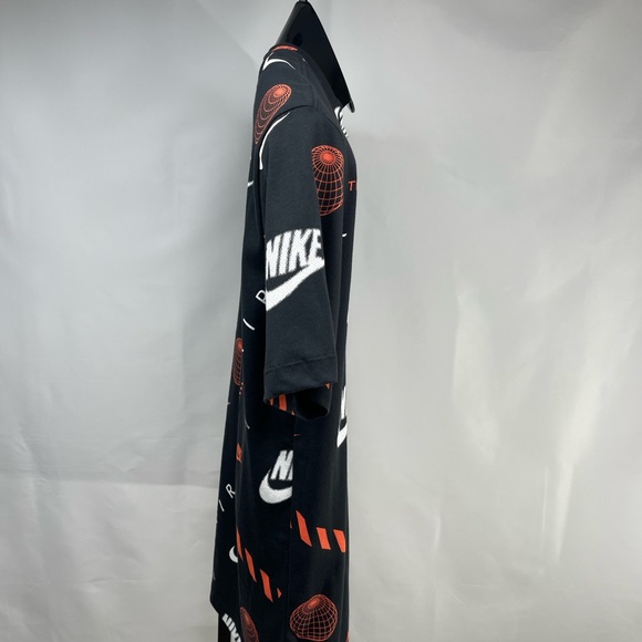 Nike Logo T-Shirt Size M - Picture 3 of 9